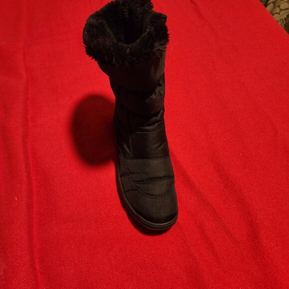Ladies Antarctica black winter boot, size 8.5 - Picture 7 of 11